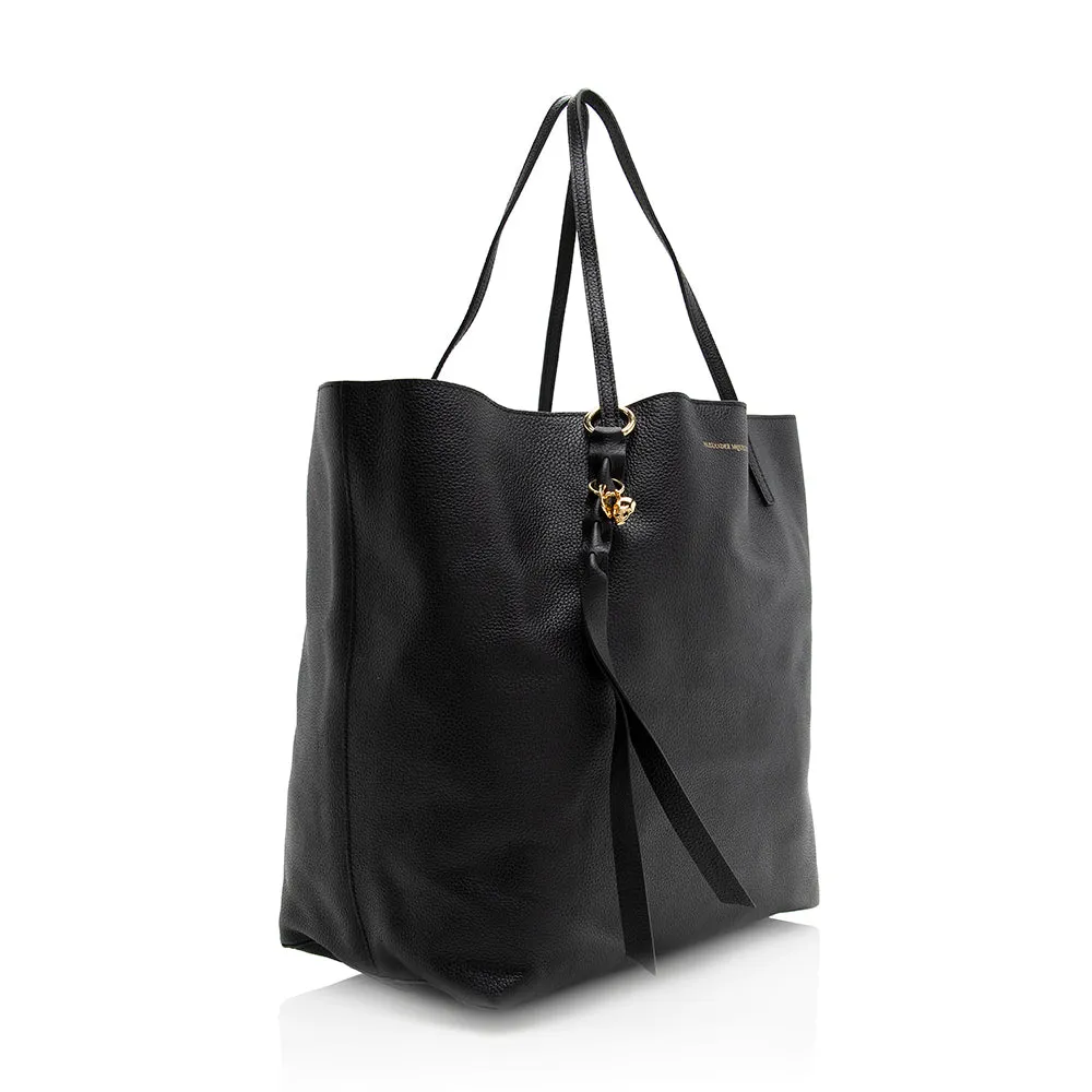 Alexander McQueen Grained Leather Skull Large Shopper Tote (SHF-20718)