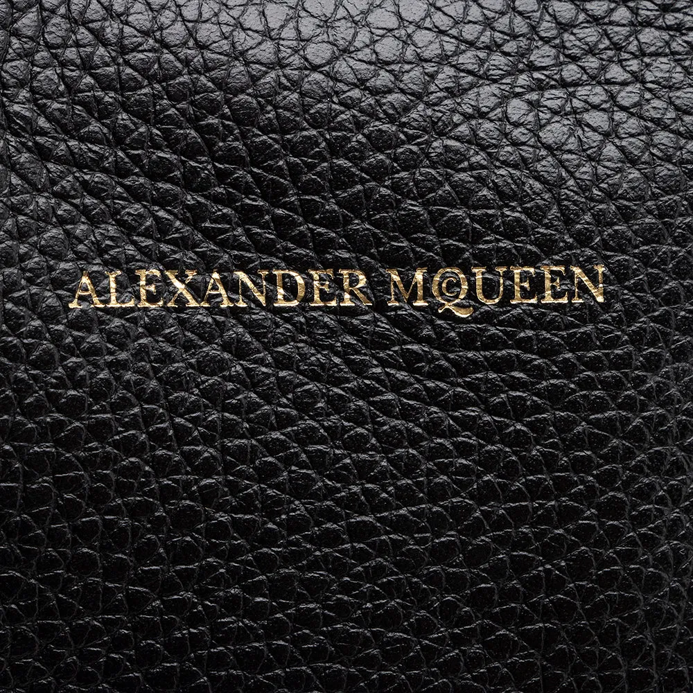 Alexander McQueen Grained Leather Skull Large Shopper Tote (SHF-20718)