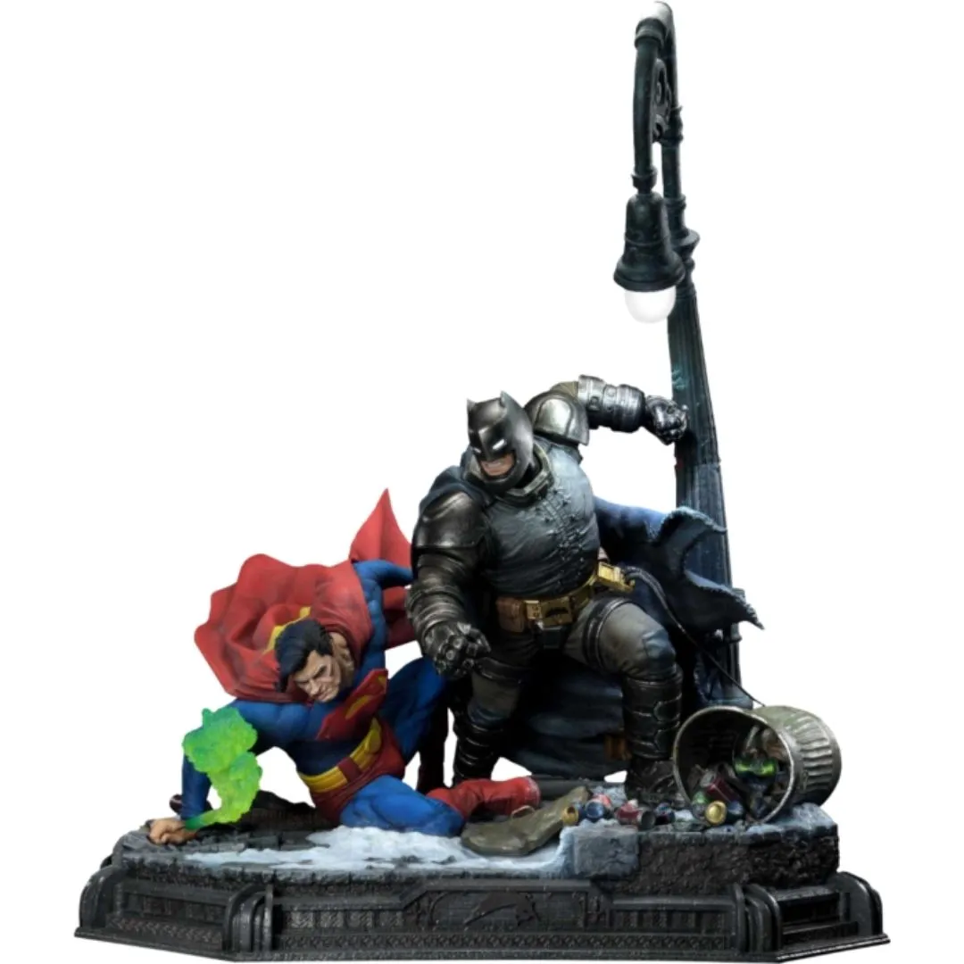 DC Comics The Dark Knight Returns Batman Vs Superman Figure by Prime 1 Studios