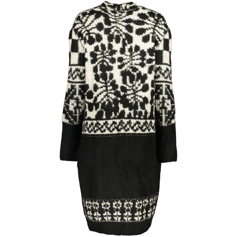 Desigual Chic Long Sleeved Coat with Contrast Details