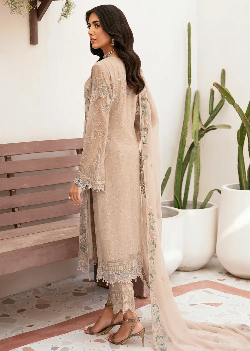 Luxury Chiffon Collection 2024 by Ramsha | F-2601